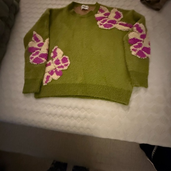 FRNCH Olive Sweater with Pink Floral Accents - Picture 2 of 3